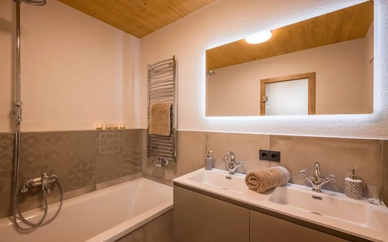 natzenhof_st_johann_chalet_bergb_4.jpg